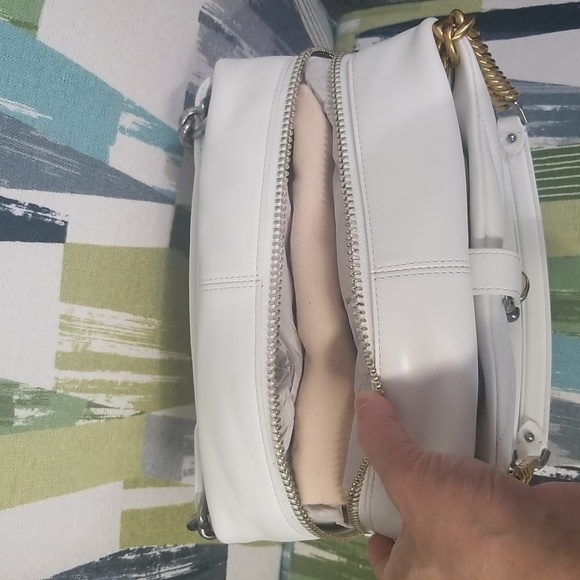 Rebecca Minkoff Edie Maxi Top Zip Shoulder - Picture 9 of 13